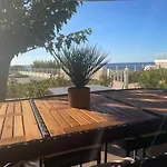 Vue Avec Piscine דירה Saint-Raphaël